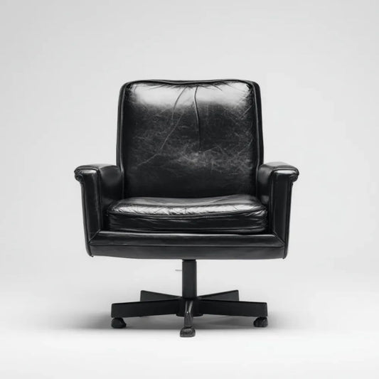 Czarny fotel obrotowy z ekoskóry 65 × 65 × 96–106 cm